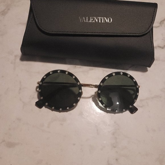 VALENTINO SWARTZISKI STUDDED SUNGLASSES - Picture 1 of 1